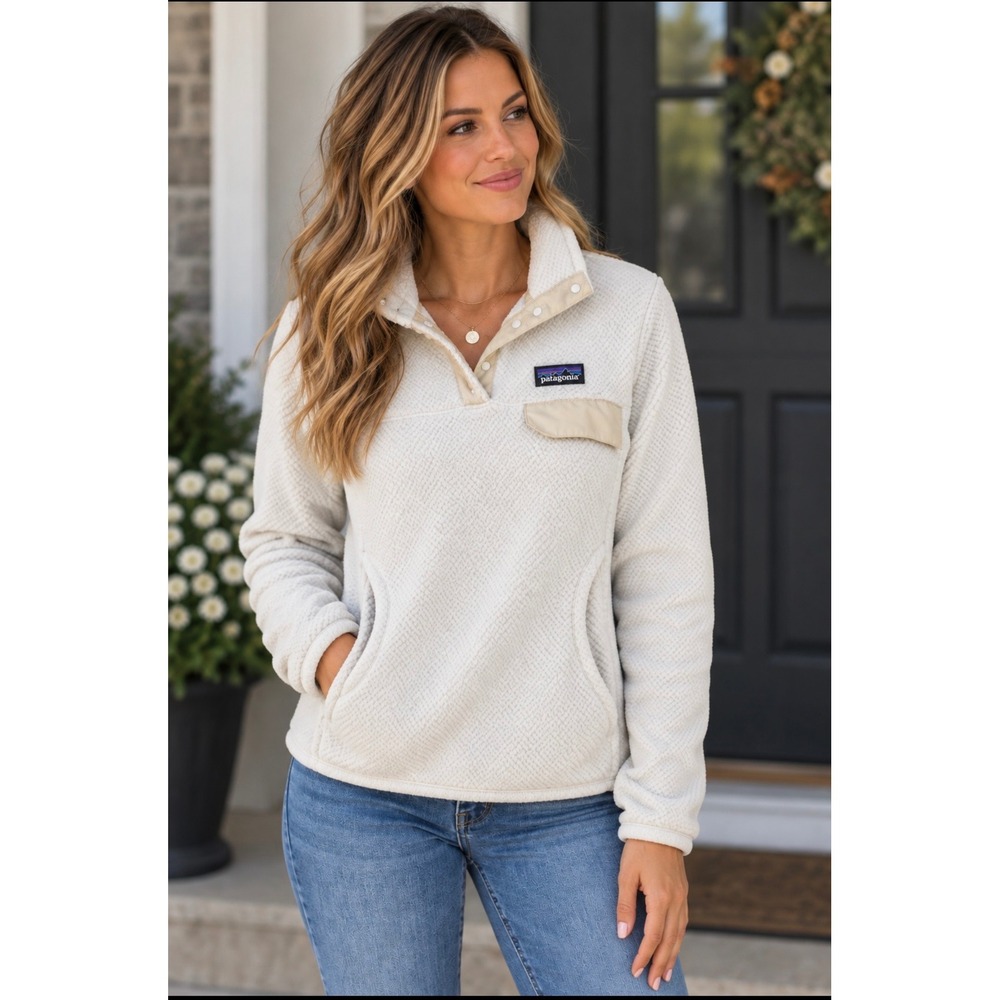 Patagonia Women's XS Re-Tool Snap-T Fleece Pullover Cream Ivory Outdoor